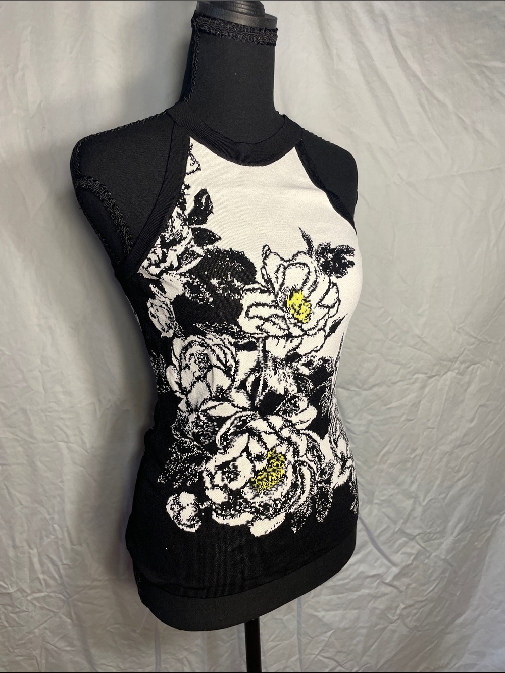 White House Black Market Black & White Floral Tank with Yellow Accents